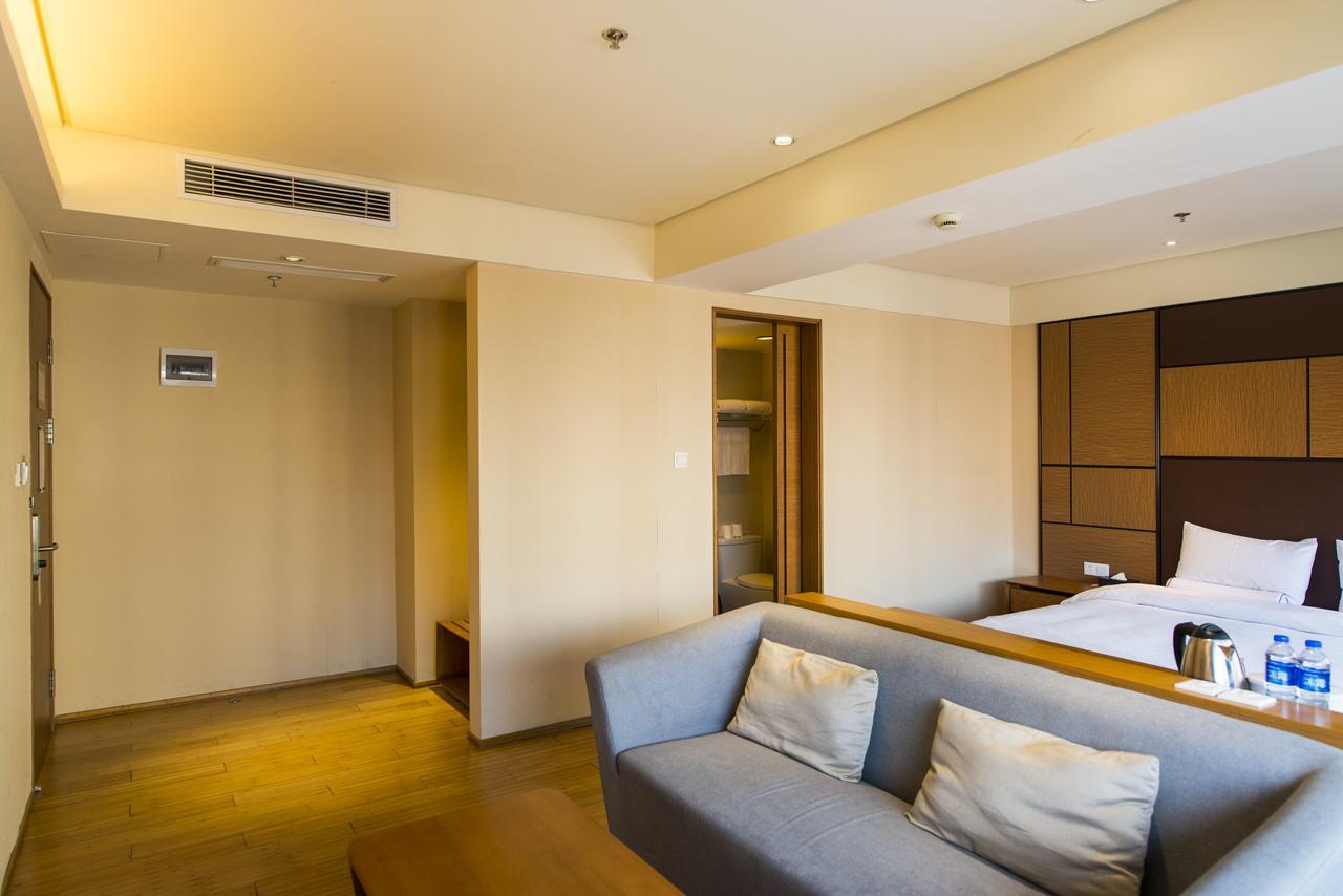 Ji Hotel Changzhou China Dinosaurs Park Екстериор снимка